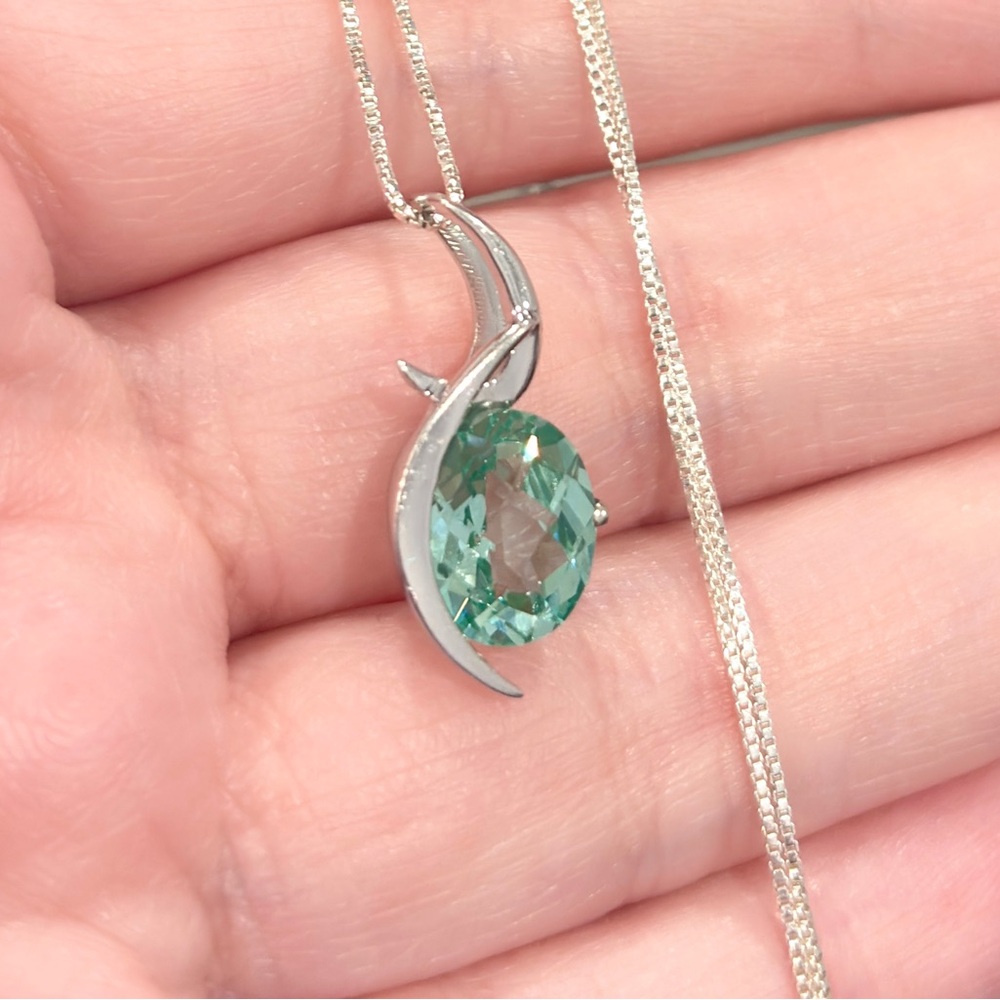 Vintage 14K Green Spinel Pendant: White Gold Crescent Abstract Slider Piece - Picture 5 of 14